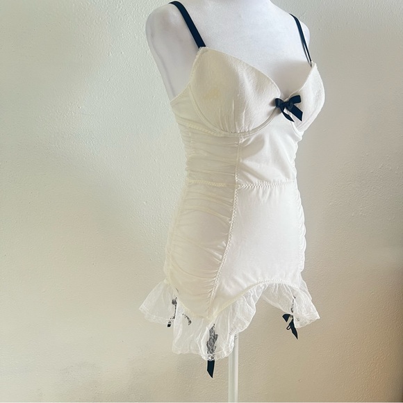 Victoria’s Secret lingerie - Picture 3 of 12